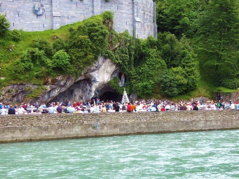 Lourdes (2) .jpg